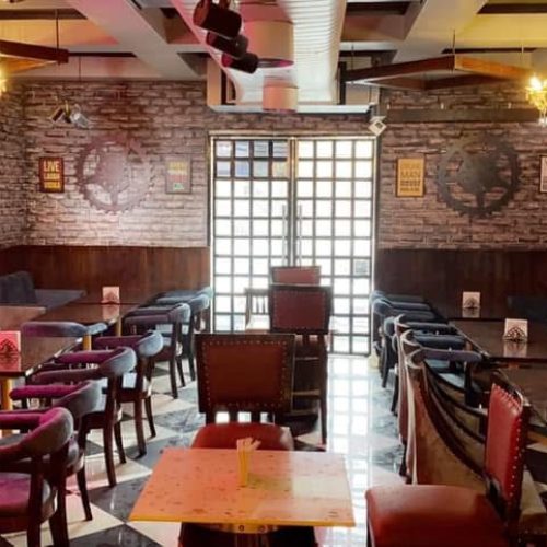 Chaos cafe Lounge & Bar (1)